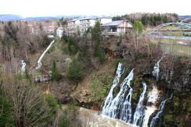 ���Ђ��̑�