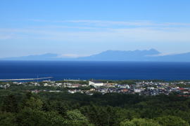 �ԑ��V�s�R���猩���m������